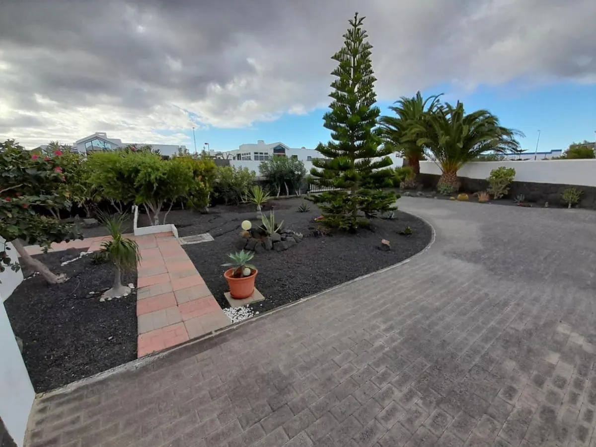 Dias Felices - Heated Pool Villa Playa Blanca  0*, Playa Blanca (Lanzarote) Spain