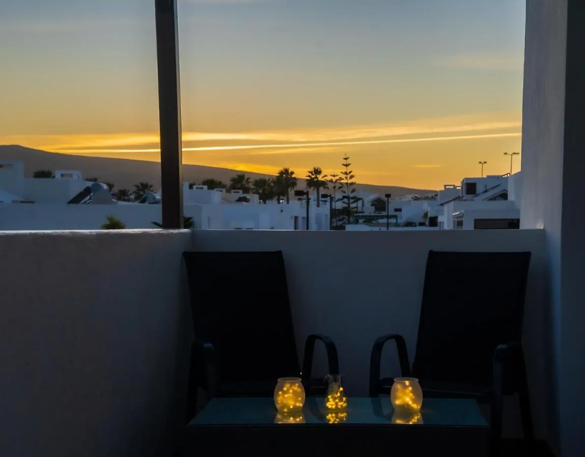 Dias Felices - Heated Pool Villa Playa Blanca  Spain