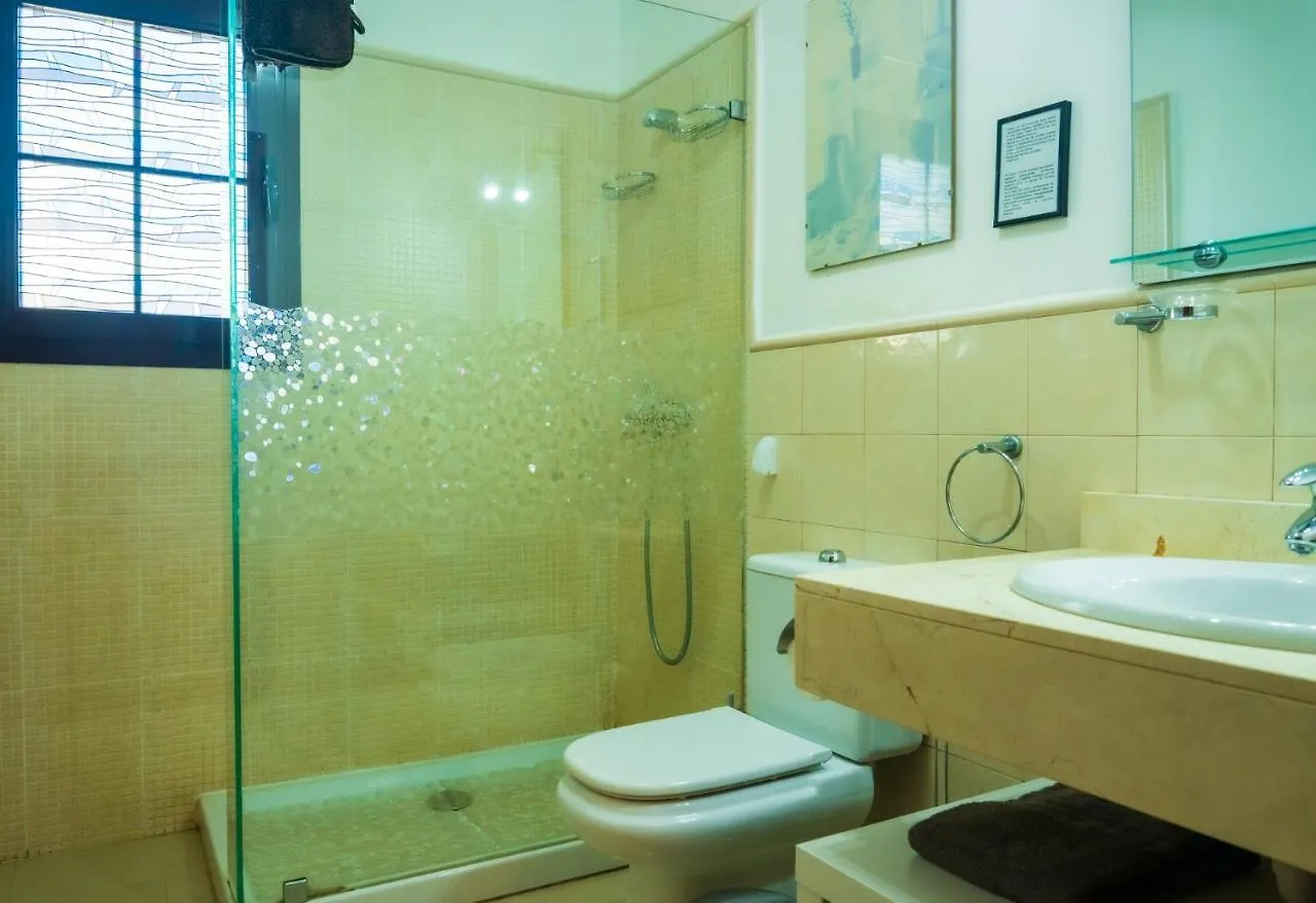 Dias Felices - Heated Pool Villa Playa Blanca